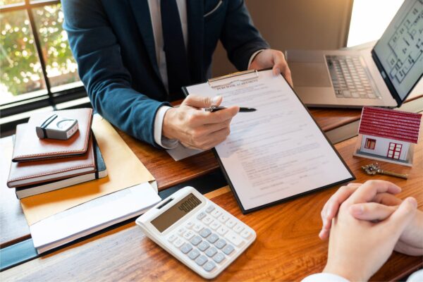 business loan consultant is explaining about business loan to businessman